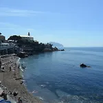 Casa Al Mare Con Parcheggio * Genua